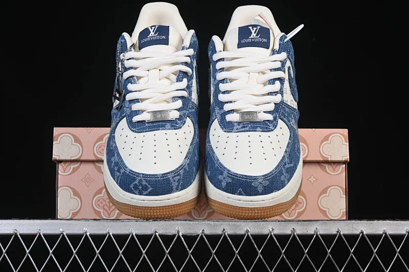 All Categories Nk Air Force 1 Air Force Series Nk Air Force 1 Low Air Force Low Nike Air Force 1'07 Low LV Joint White Navy Air Force One Low Casual Shoes YF9511-813